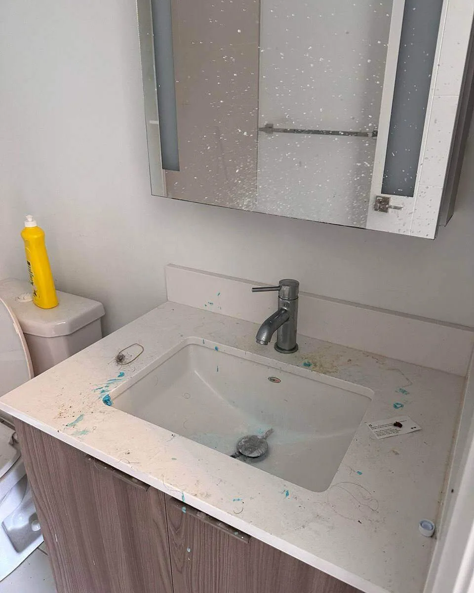 What a Commercial Cleaning Contract Should Include in Toronto